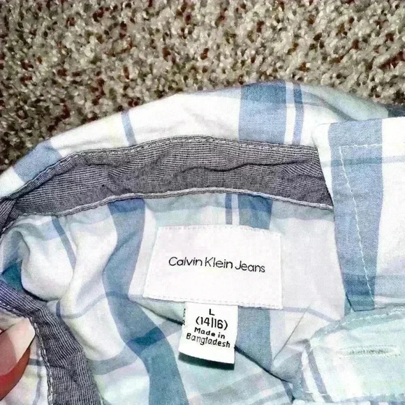 Boys Calvin Klein Button Up - Picture 3 of 3